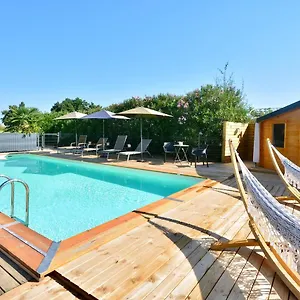 https://gte-le-mizriat-appartement-avec-piscine-prive.hotels-rhonealpes.com